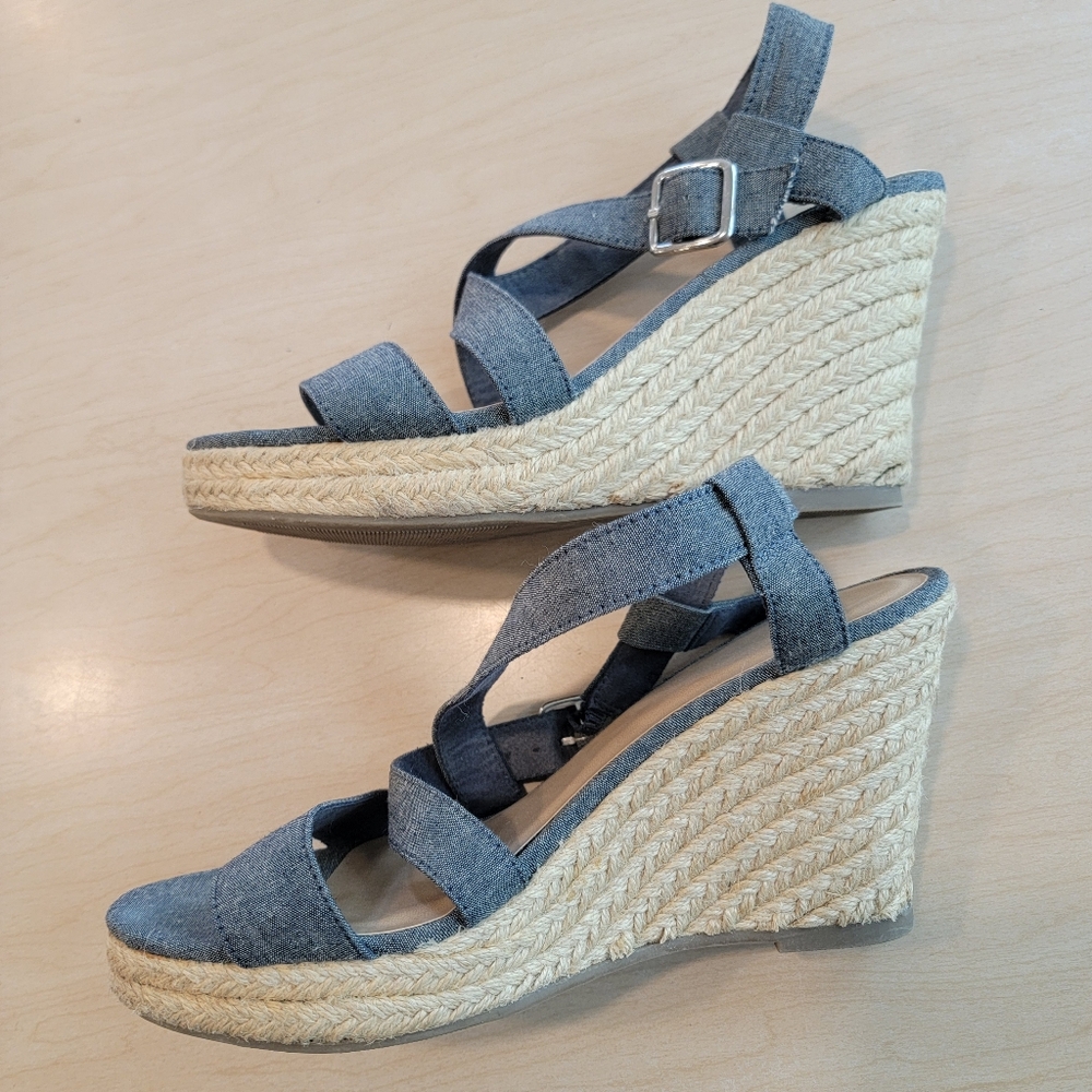 GAP Blue Denim Wedge Espadrille Sandals Size 9 - Picture 4 of 5